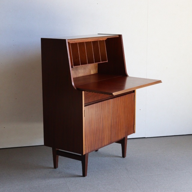 エリオッツオブニューベリーのビューロー