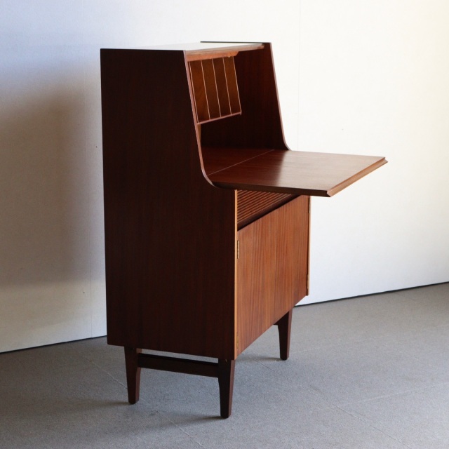 エリオッツオブニューベリーのビューロー