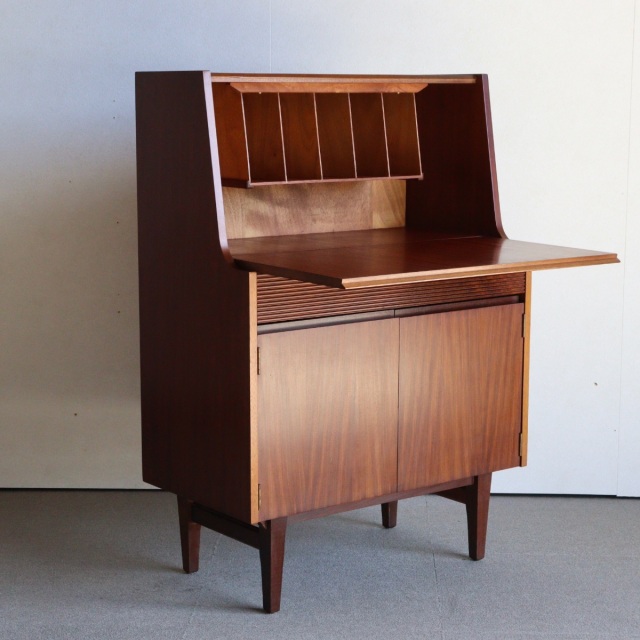 エリオッツオブニューベリーのビューロー