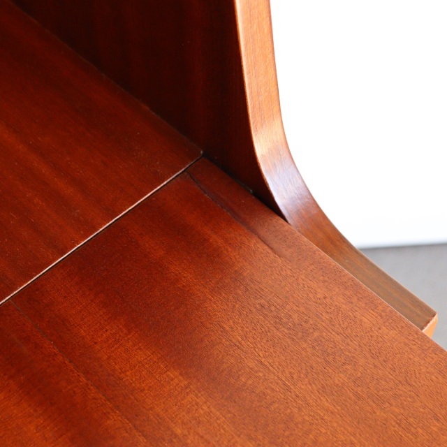 エリオッツオブニューベリーのビューロー