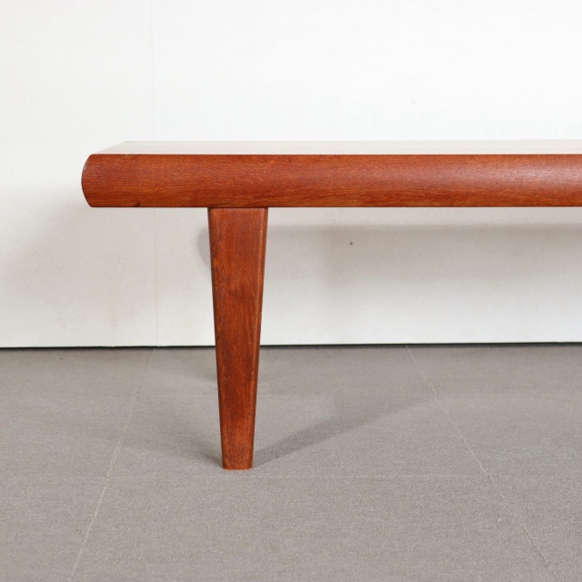 デンマーク製チーク材のヴィンテージコーヒーテーブル
