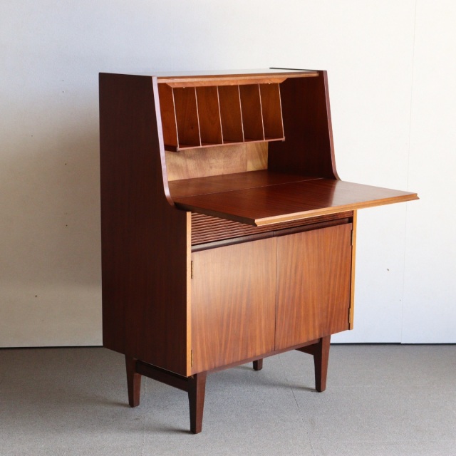 エリオッツオブニューベリーのビューロー