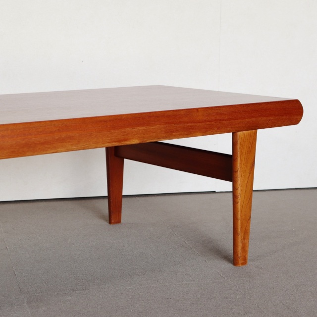 デンマーク製 チーク無垢材 コーヒーテーブル 北欧ビンテージ ZR24118