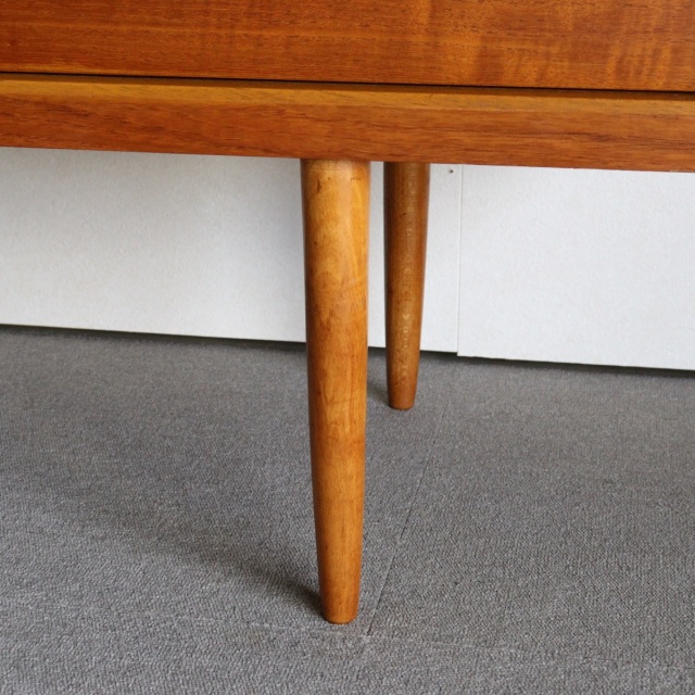 オースティンスイートAustinsuiteのサイドボード