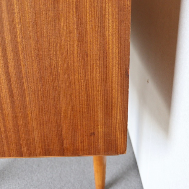 オースティンスイートAustinsuiteのサイドボード