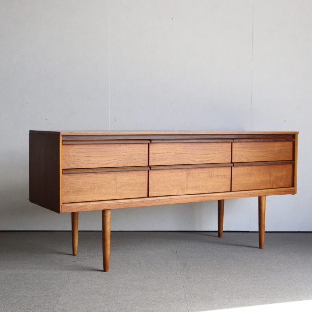 オースティンスイートAustinsuiteのサイドボード