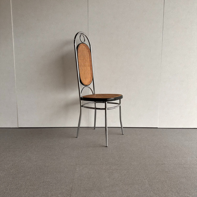 トーネットのクロム製ハイバックチェア