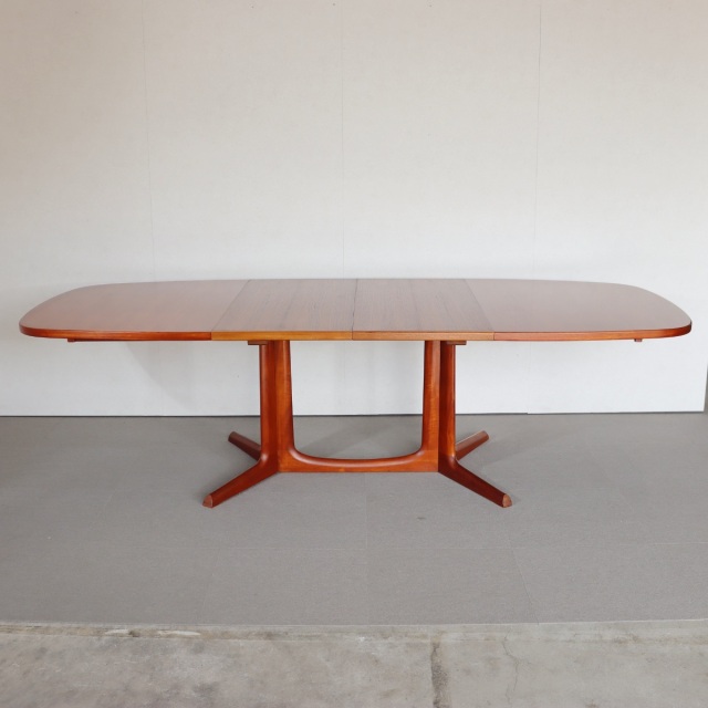 最後の晩餐できます】 Gudme Mobelfabrik製 デンマーク ダイニング