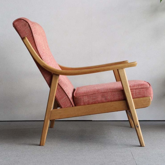 ビューティリティ製のアームチェア、ソファ