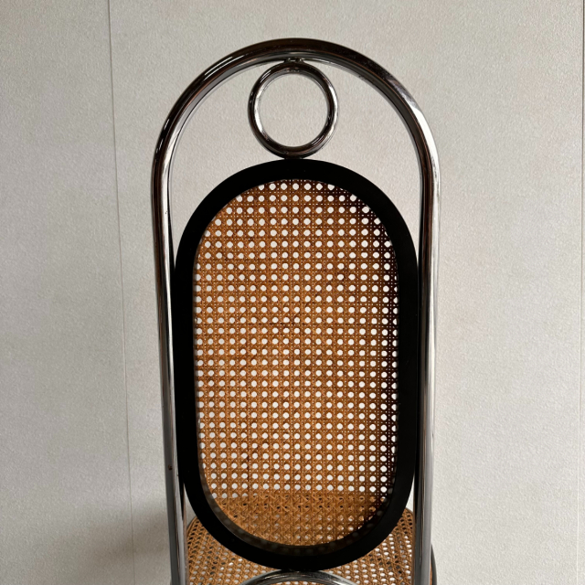 トーネットのクロム製ハイバックチェア