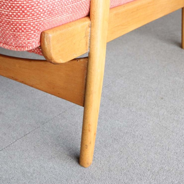 ビューティリティ製のアームチェア、ソファ