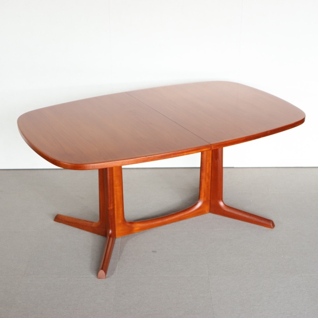 送料込み】【最後の晩餐できます】 デンマーク製チーク材のダイニング