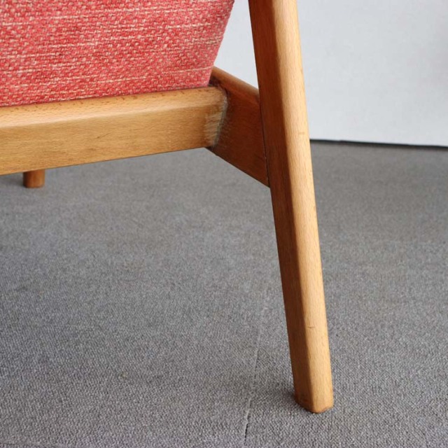 ビューティリティ製のアームチェア、ソファ