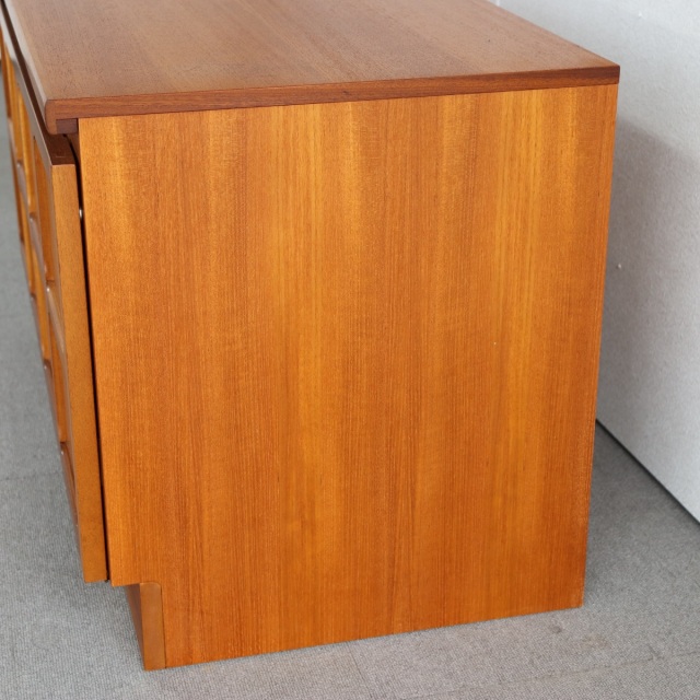 ネイサンNathanのユニット