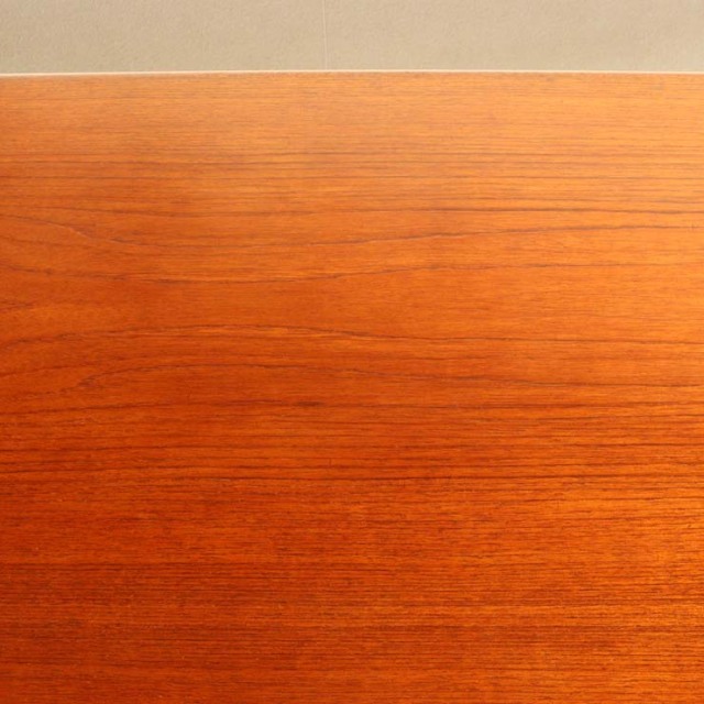 デンマーク製のヴィンテージダイニングテーブル