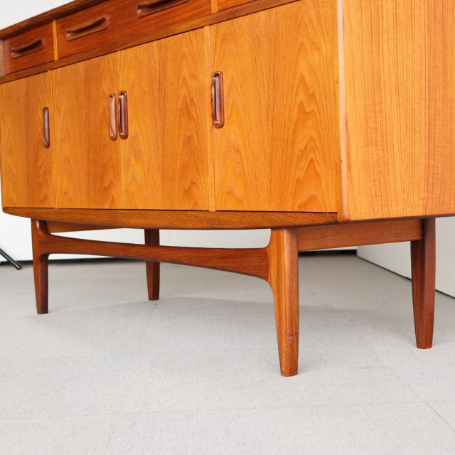 ジープランG-PLANのFrescoサイドボード