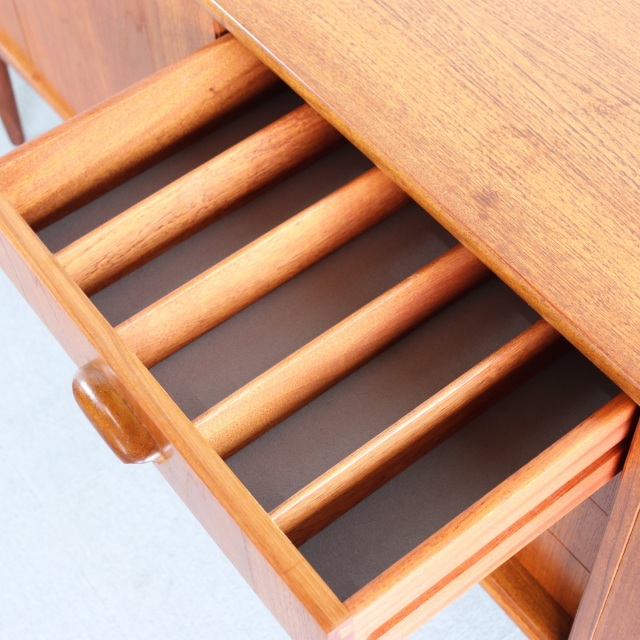 ジープランG-PLANのサイドボード