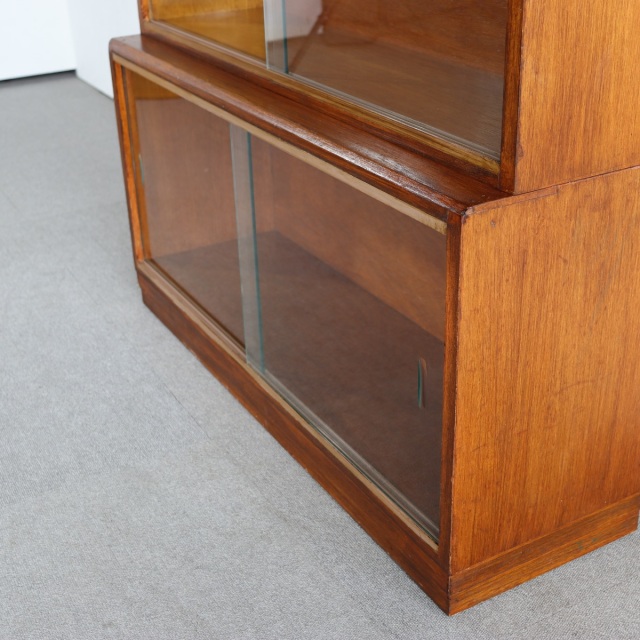 シンプレックスSimplexのブックケース