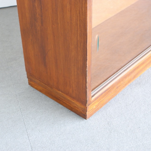 シンプレックスSimplexのブックケース