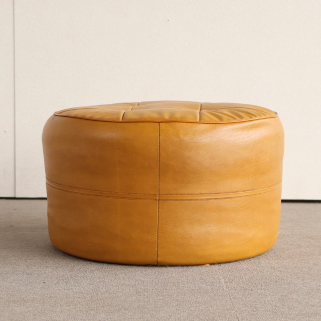 シェアボーンSherborneのオットマン