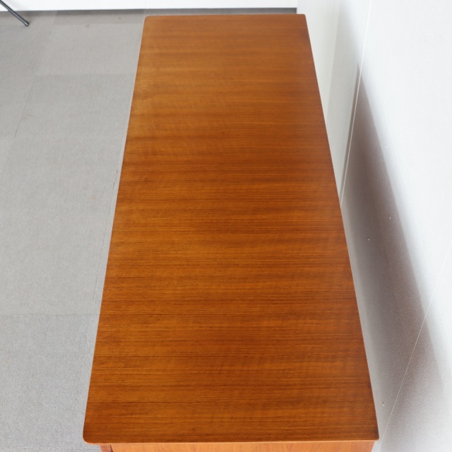 ビューティリティBEAUTILITYのサイドボード