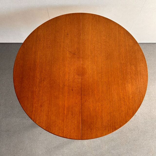 小さめダイニングテーブル丸型