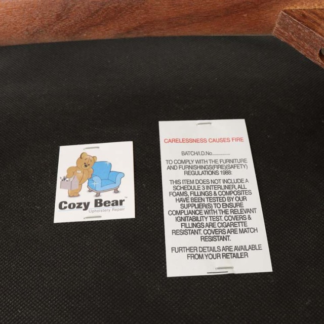 エリオッツオブニューベリーのダイニングチェア