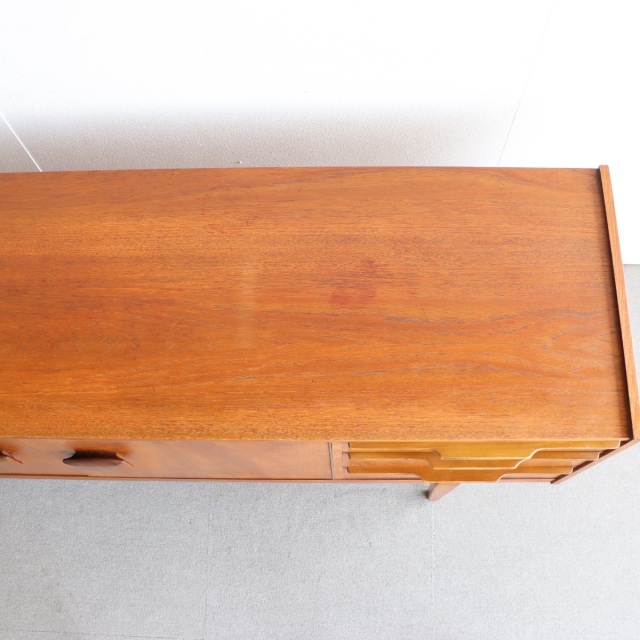 ビューティリティBEAUTILITYのサイドボード