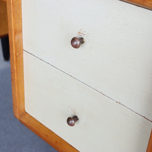 ジープランG-PLANのデスク