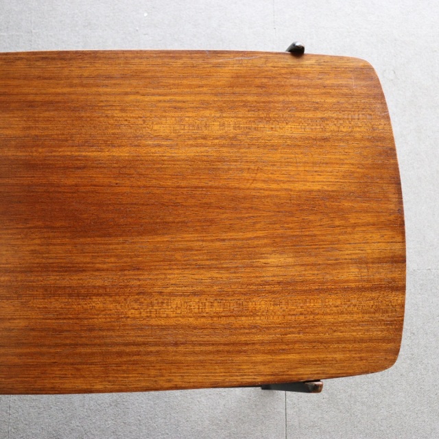 ネイサンNATHANのコーヒーテーブル