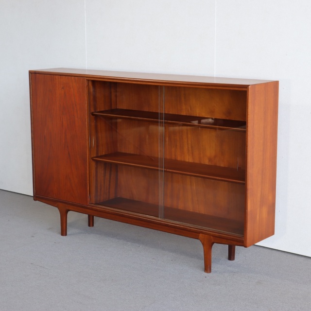 マッキントッシュMacintoshのブックケース