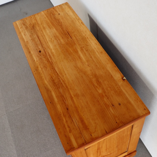 英国ヴィンテージのチェスト