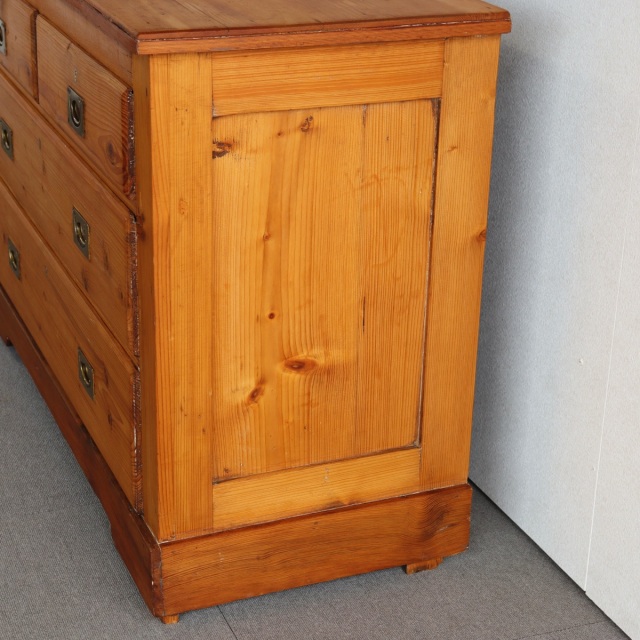 英国ヴィンテージのチェスト