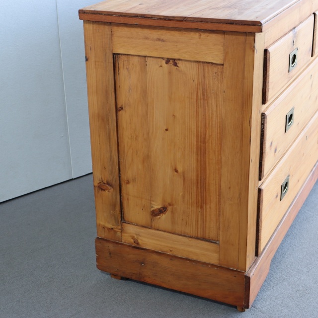 英国ヴィンテージのチェスト