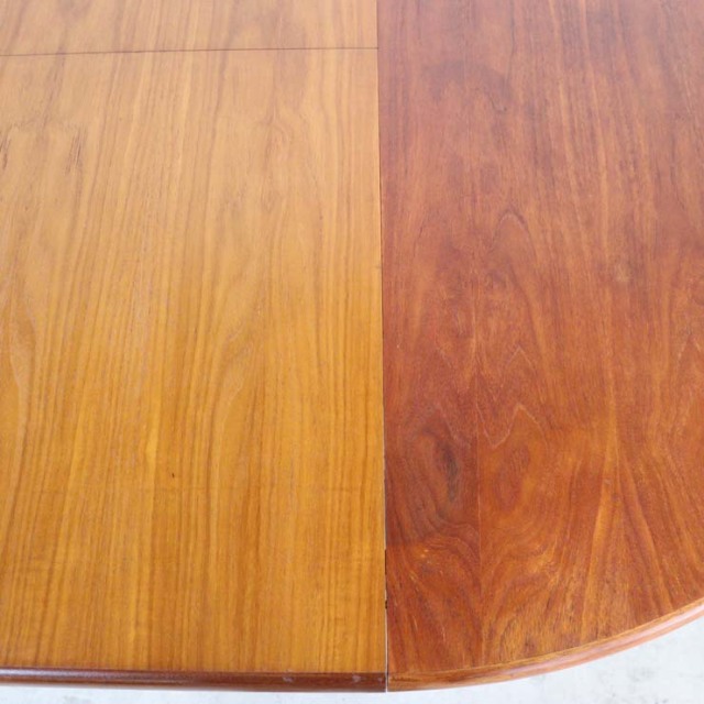 チーク材の円形のエクステンション可能なテーブル、23125