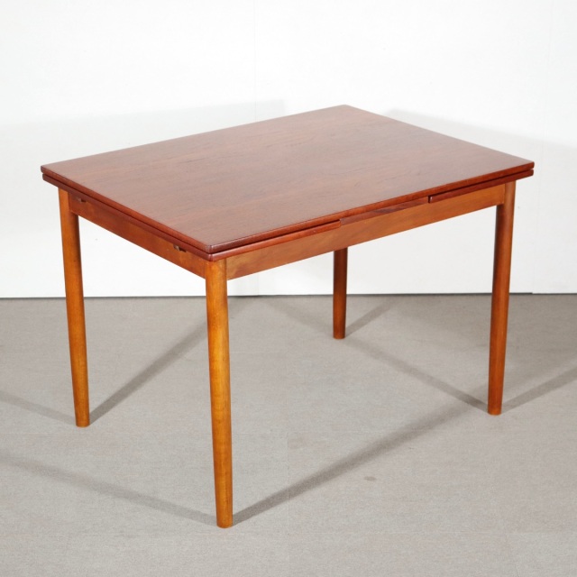 希少 デザイン♦️高級 英国ヴィンテージ♦️サイドテーブル兼ラック♦️引き出し♦️送料込 エレクターのスチールラック｜ベーシックシリーズ ヴィンテージ