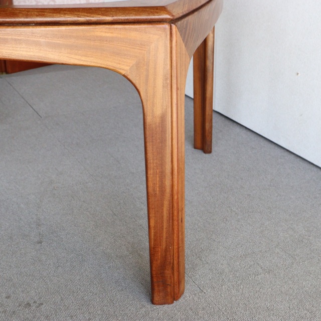 ジープランG-PLANのコーヒーテーブル