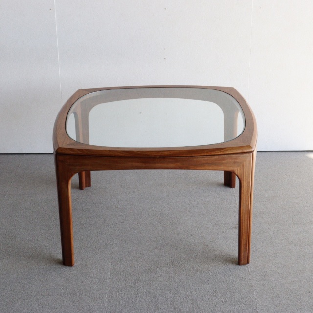 ジープランG-PLANのコーヒーテーブル