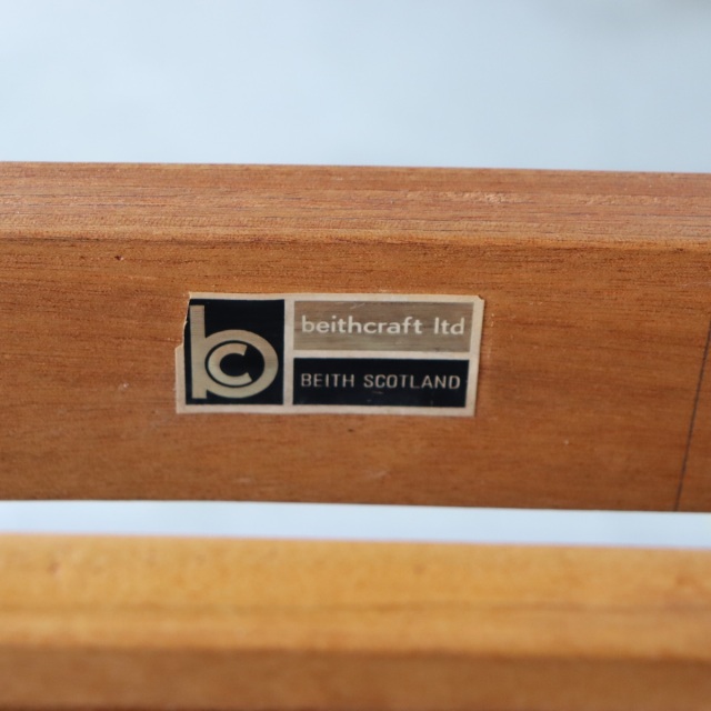 ベイスクラフトBEITHCRAFTのダイニングテーブル