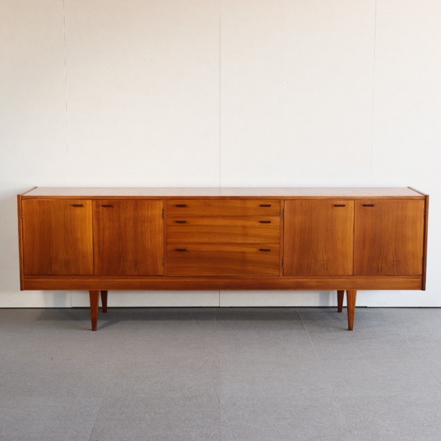 アルフレッドコックスALFRED COXのサイドボード