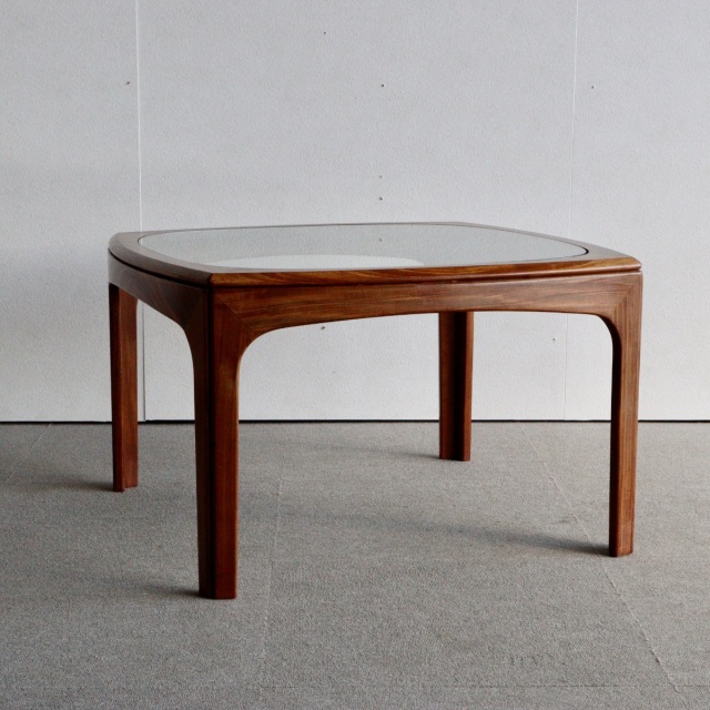 ジープランG-PLANのコーヒーテーブル