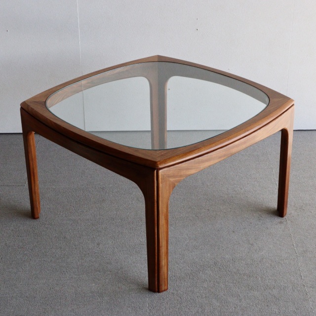 ジープランG-PLANのコーヒーテーブル