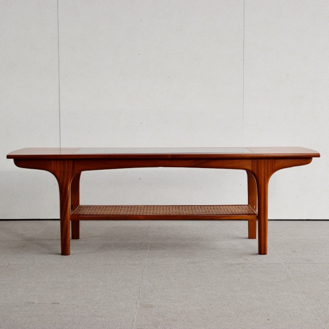 英国ヴィンテージのチーク材のコーヒーテーブル