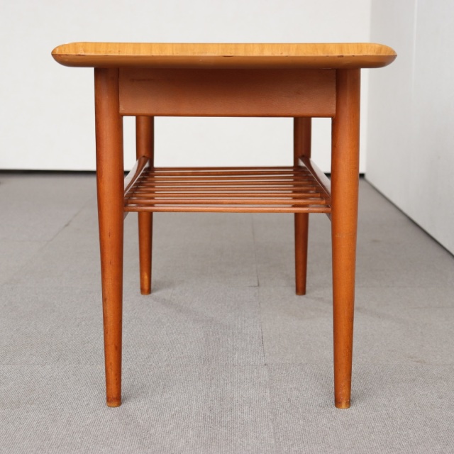 英国ヴィンテージのチーク材のコーヒーテーブル