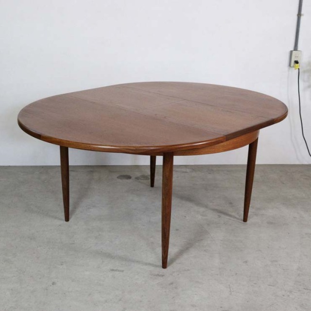 ジープラン（G-plan）フレスコダイニングテーブル