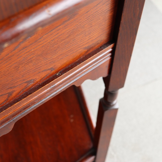 英国ヴィンテージのテーブル