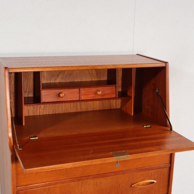 ジェンティークJentiqueのビューロー