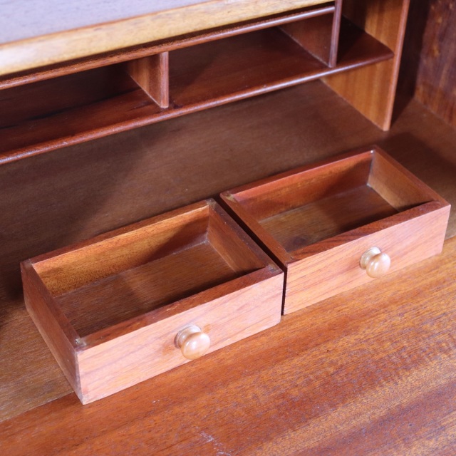 ジェンティークJentiqueのビューロー