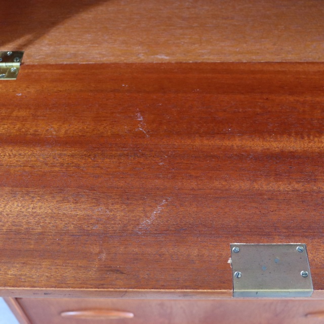 ジェンティークJentiqueのビューロー