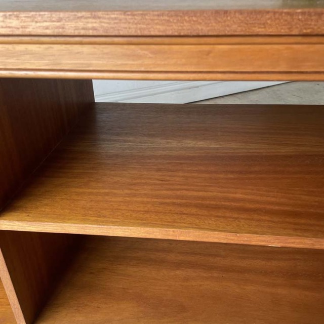 チーク　メディアスタンド　商品番号【022015】